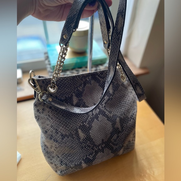 Michael Kors Fulton Shoulder Tote in Python Embossed Leather - Picture 10 of 16